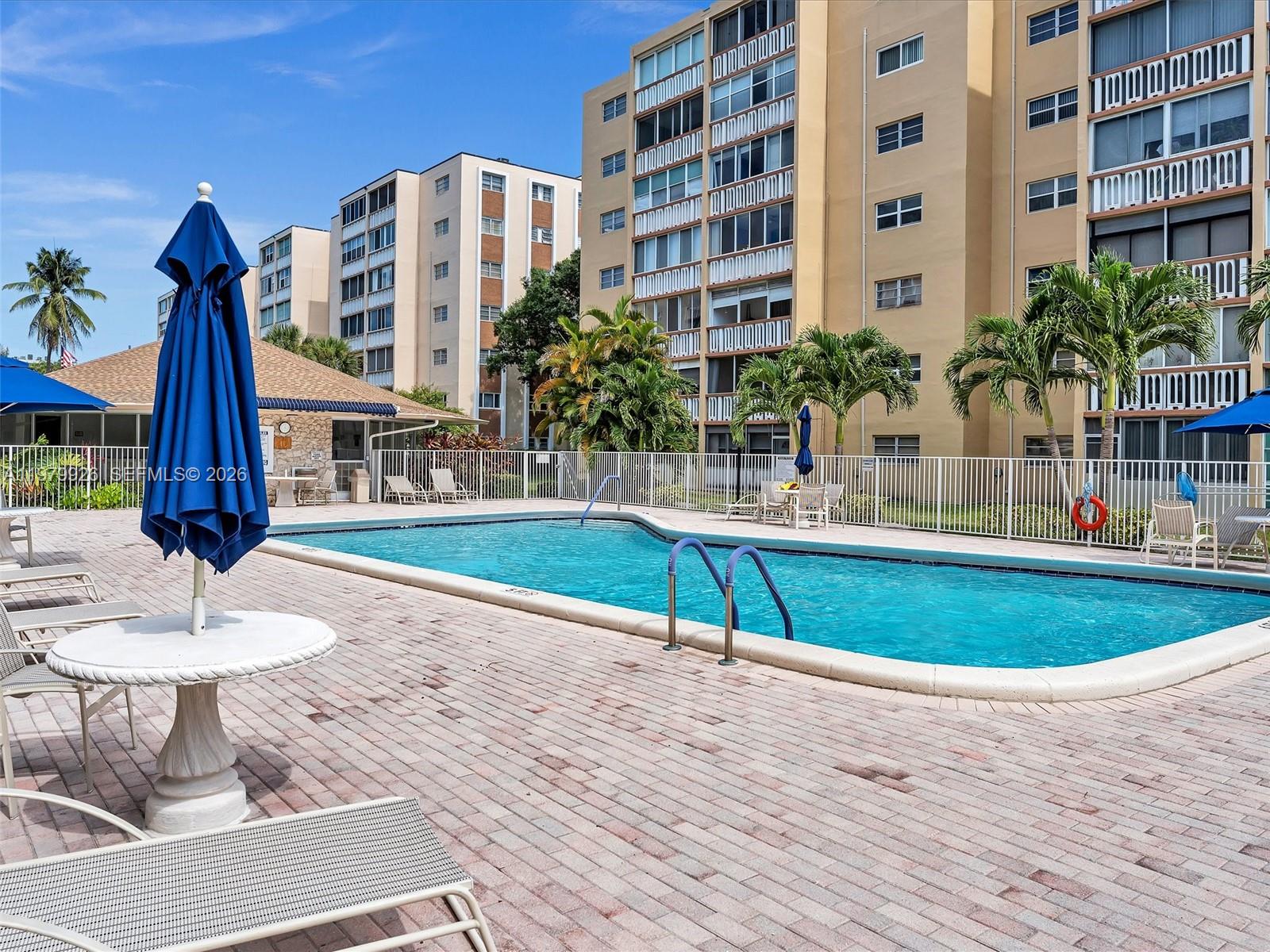 MEADOWBROOK TOWERS CONDO - Residential