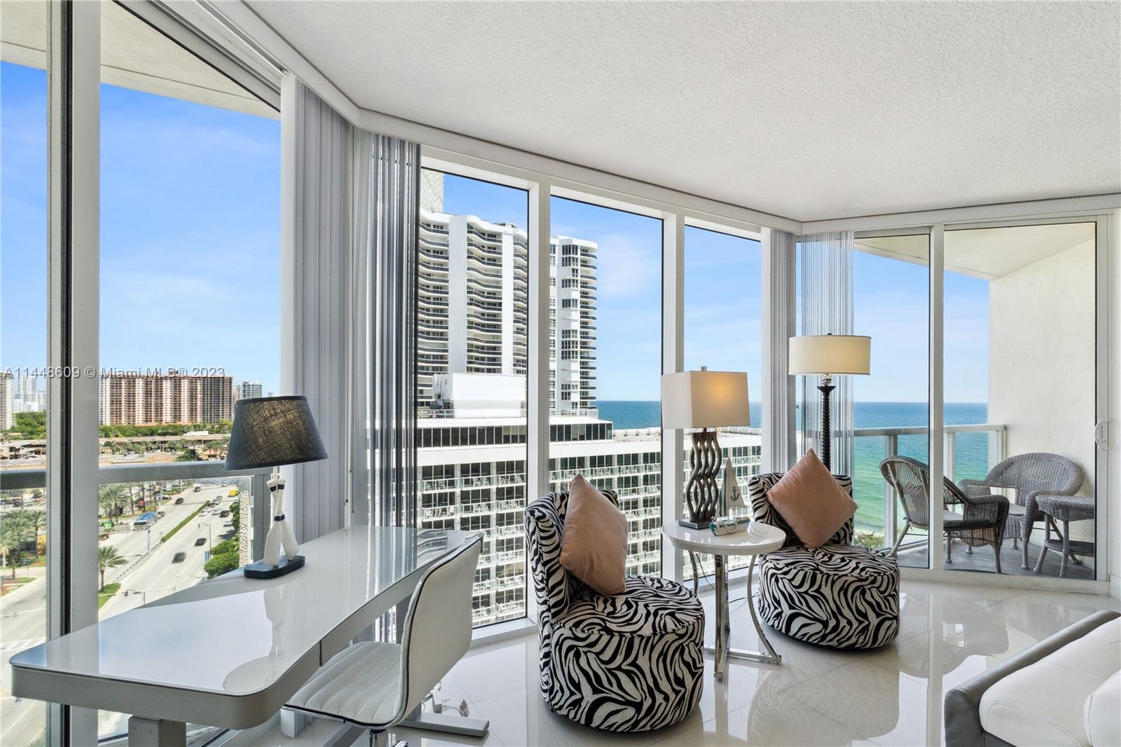 LA PERLA CONDO - Residential Lease