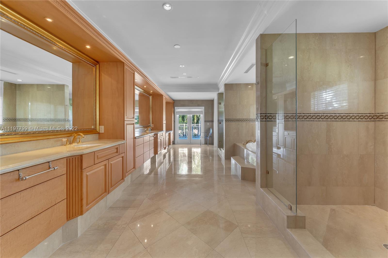 BISCAYNE KEY ESTATES - Residential