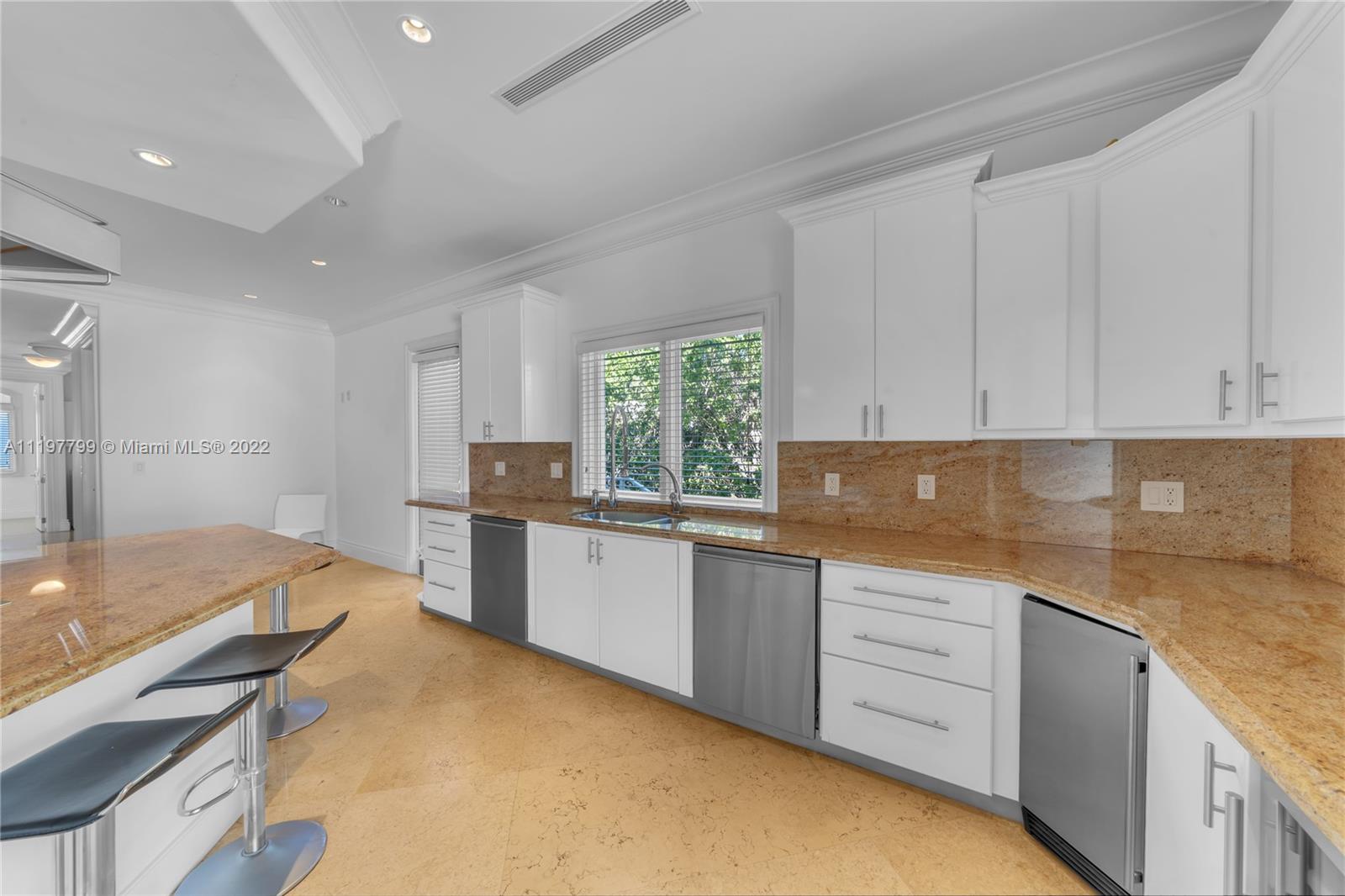 BISCAYNE KEY ESTATES - Residential