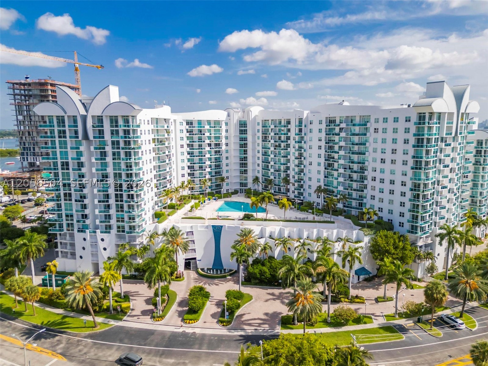 360 CONDO A - Residential
