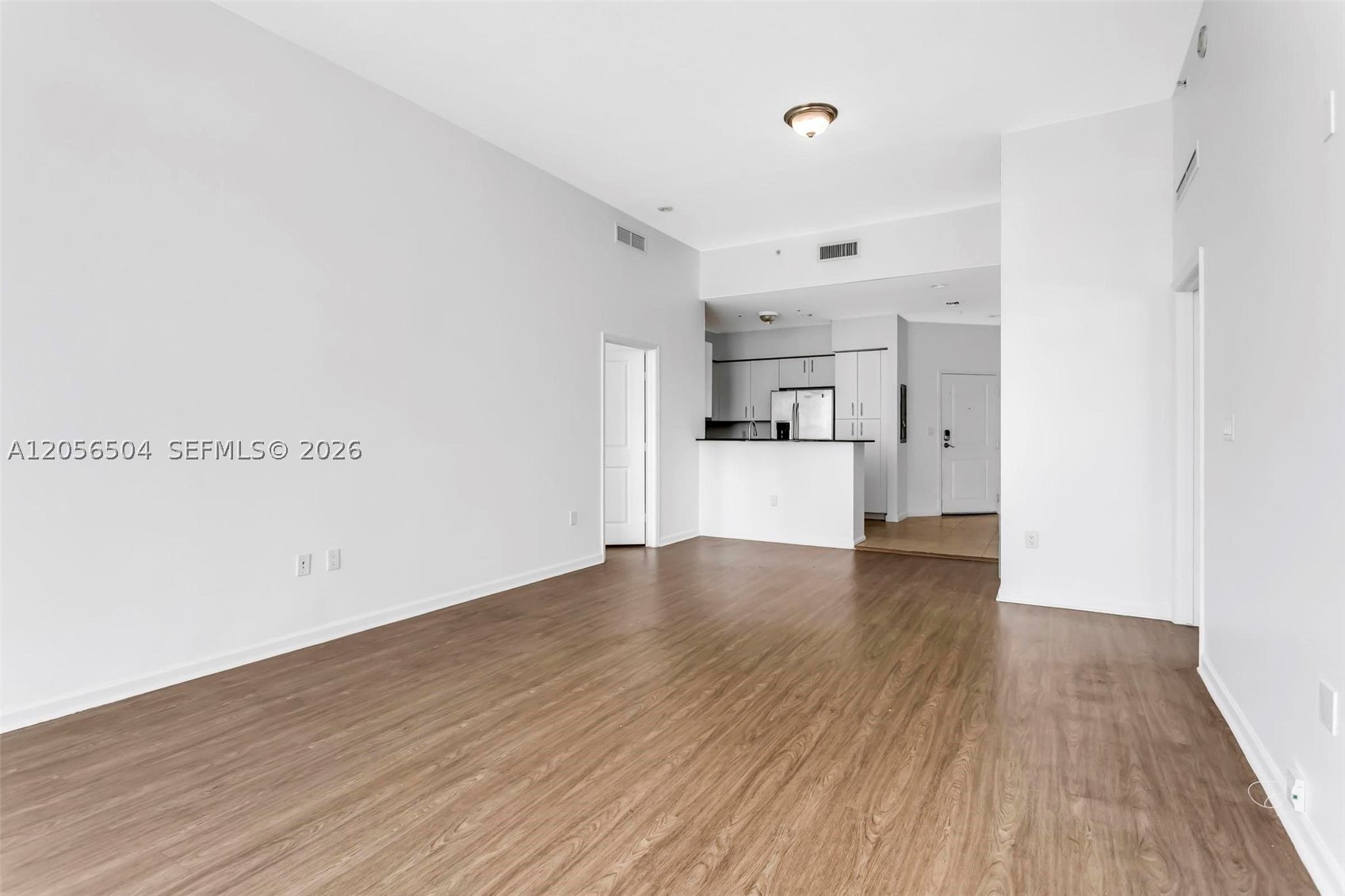 360 CONDO A - Residential