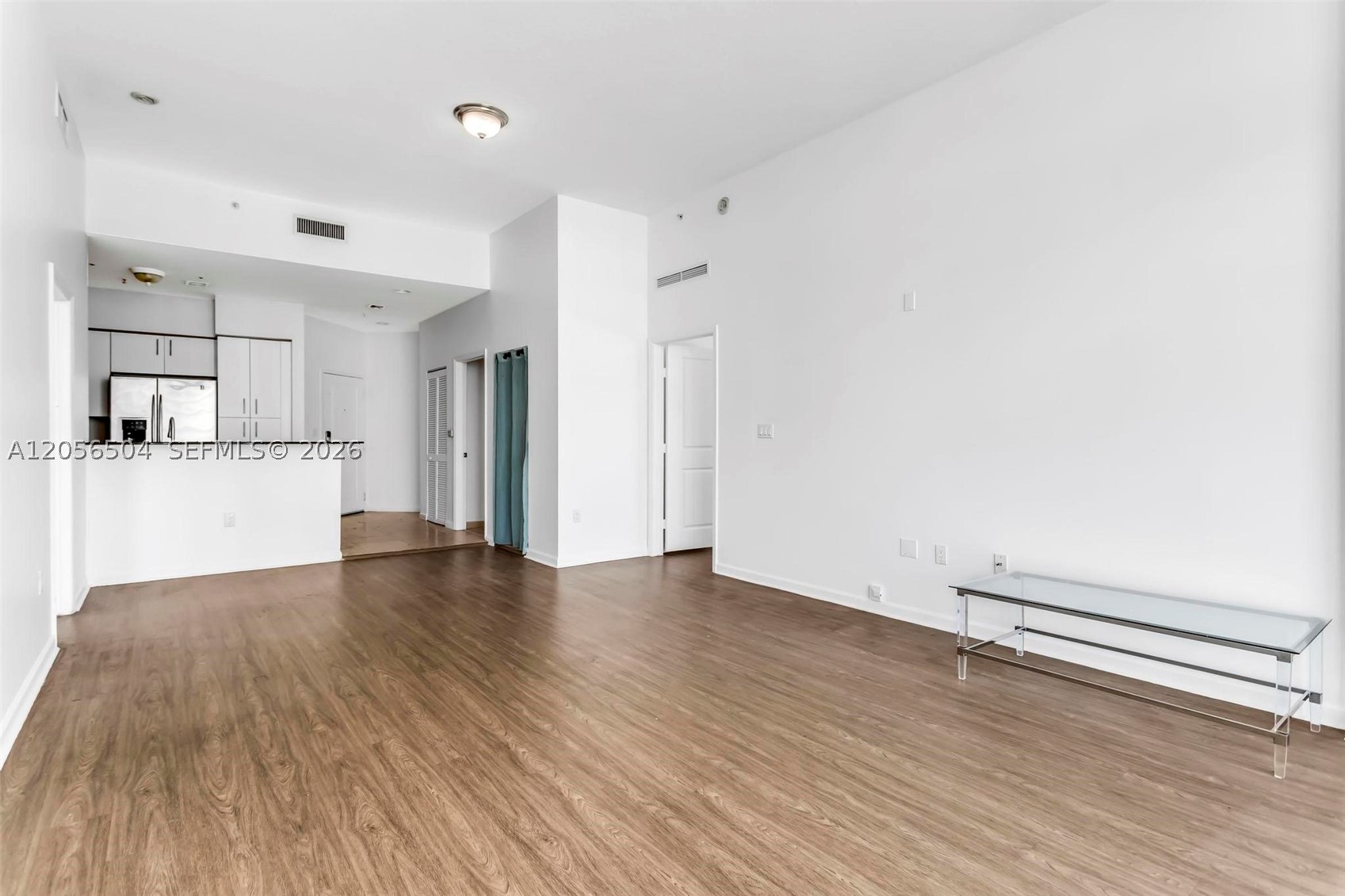 360 CONDO A - Residential