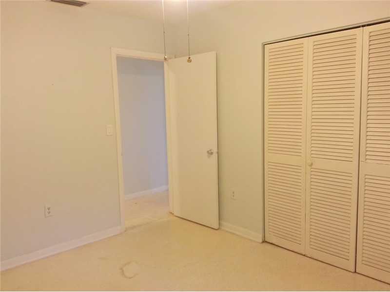 LOLADERO ESTS 1ST ADDN - Residential Lease