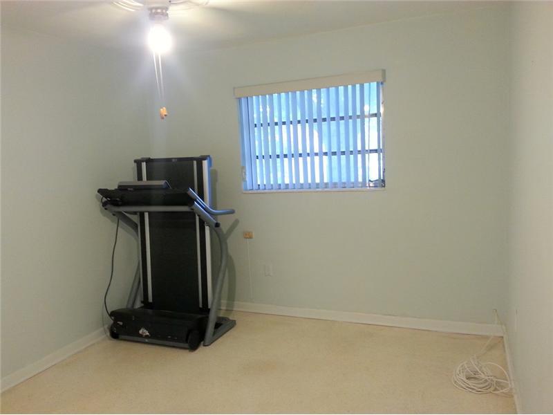 LOLADERO ESTS 1ST ADDN - Residential Lease