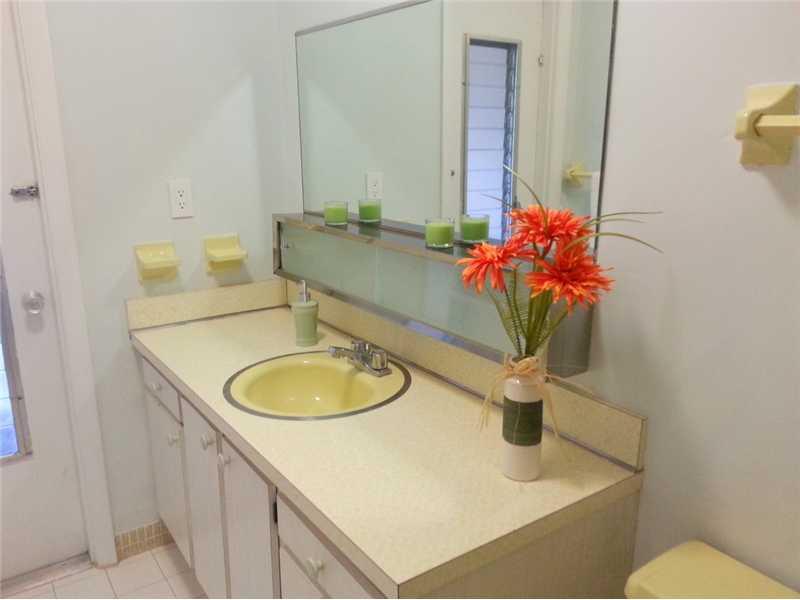 LOLADERO ESTS 1ST ADDN - Residential Lease
