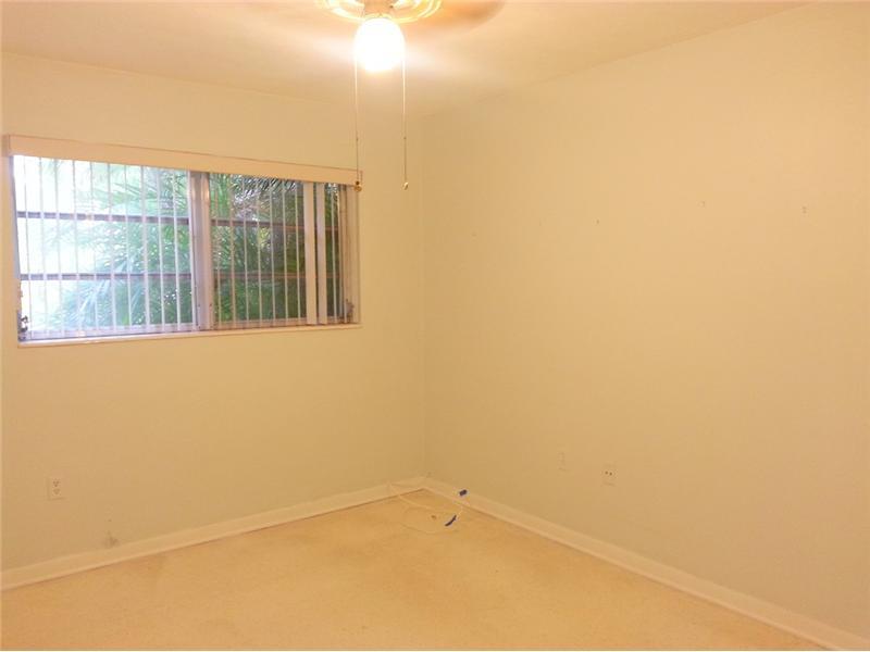 LOLADERO ESTS 1ST ADDN - Residential Lease