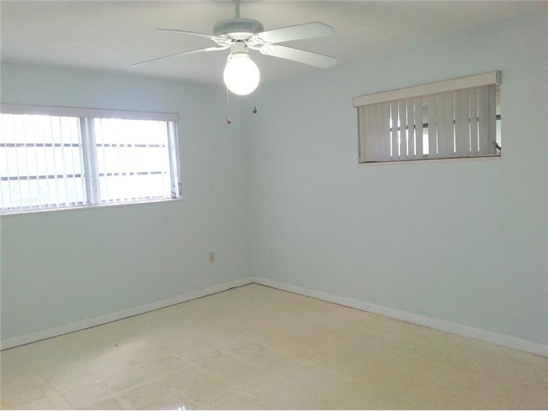 LOLADERO ESTS 1ST ADDN - Residential Lease