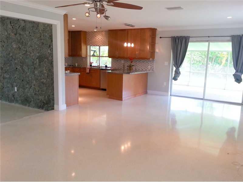 LOLADERO ESTS 1ST ADDN - Residential Lease