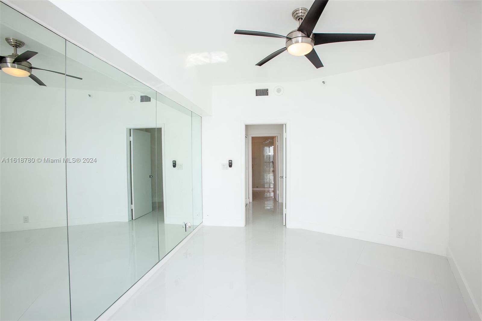 MYSTIC POINTE CONDO NO TH - Residential Lease