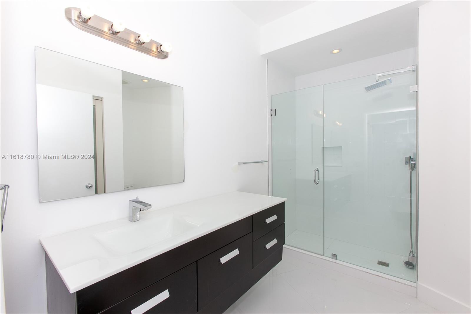 MYSTIC POINTE CONDO NO TH - Residential Lease