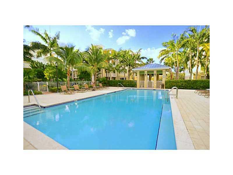 THE RESERVE OF PINECREST - Residential Lease