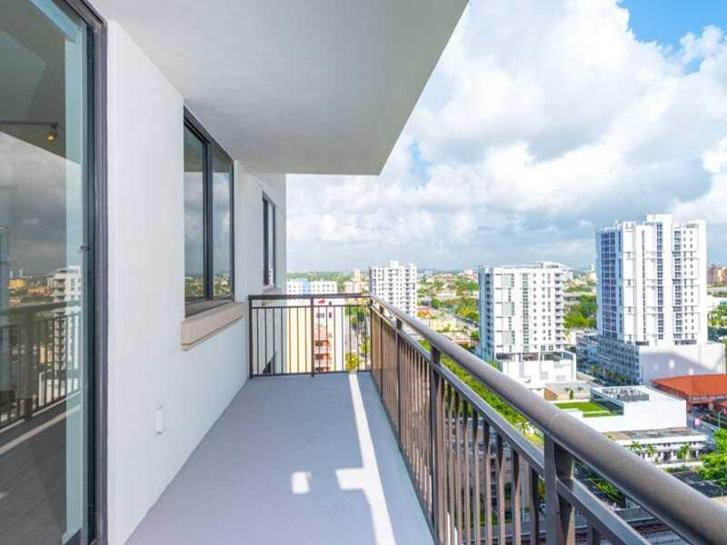 LAWRENCE ESTATE EAST ADDN - Residential Lease