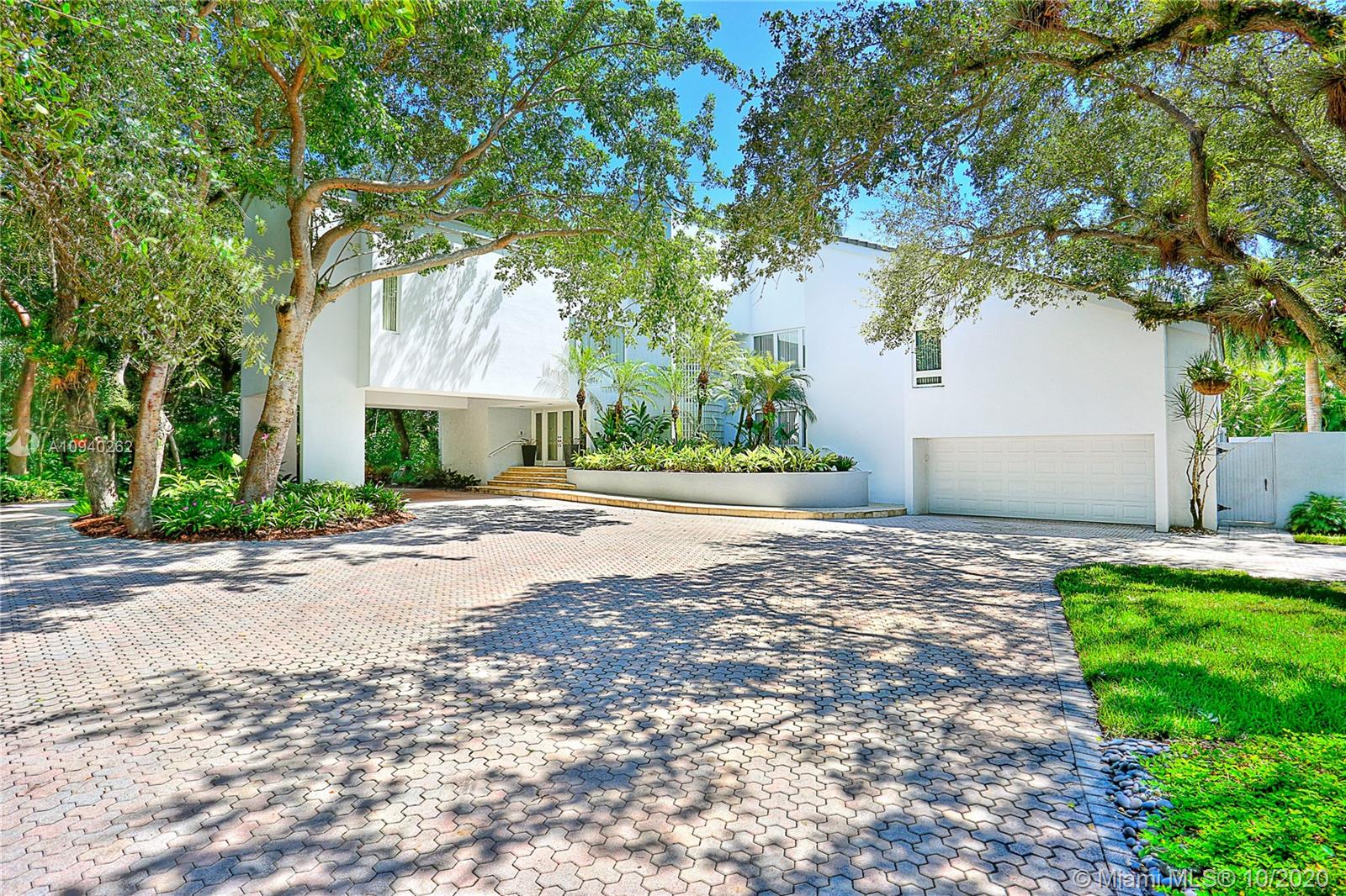 GABLES ESTS NO 4 - Residential