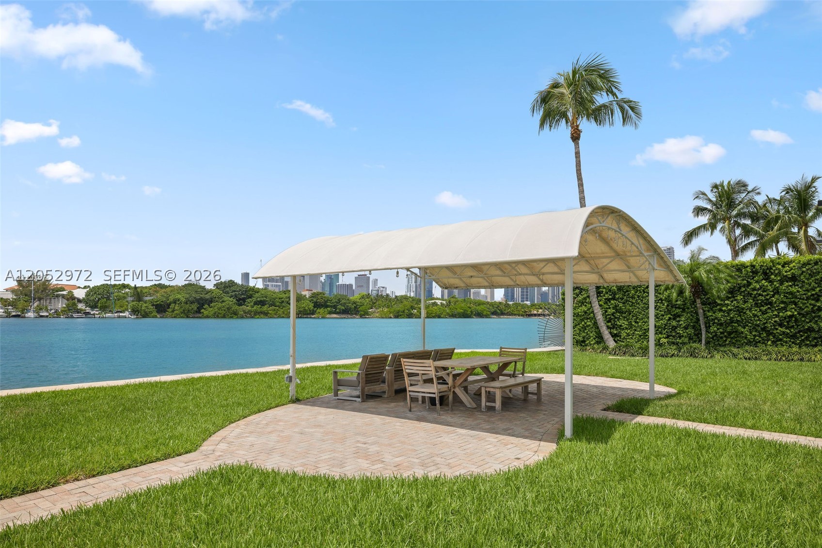 SANDPIPER VILLAS CO-OP - Residential Lease