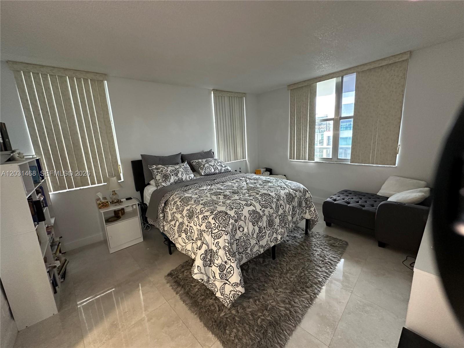 MAISON GRANDE CONDO - Residential
