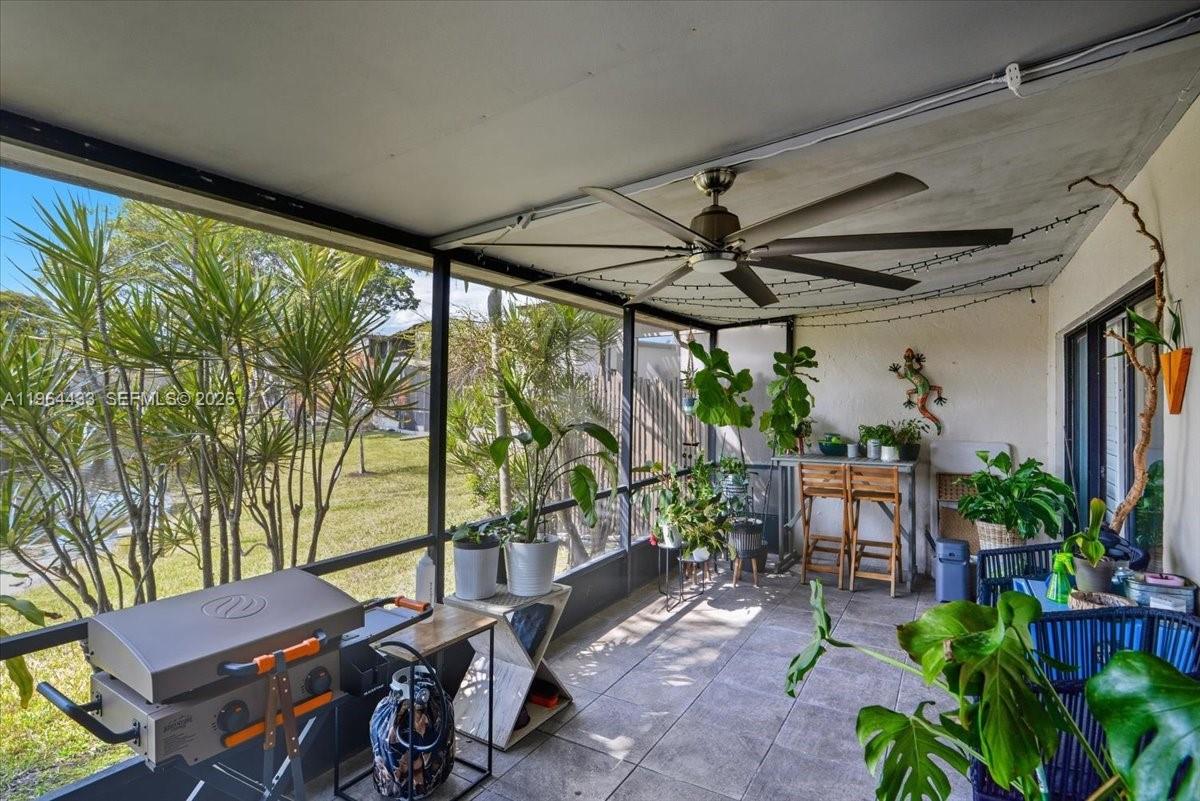 TRELLISES 5A CONDO - Residential