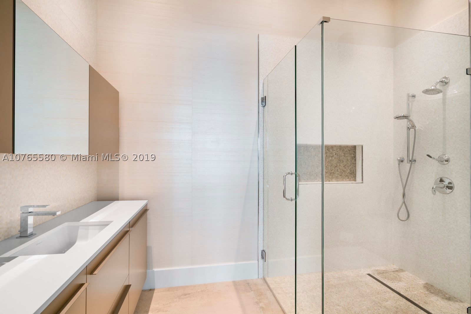 LAUDERDALE ISLES REAMEN P - Residential