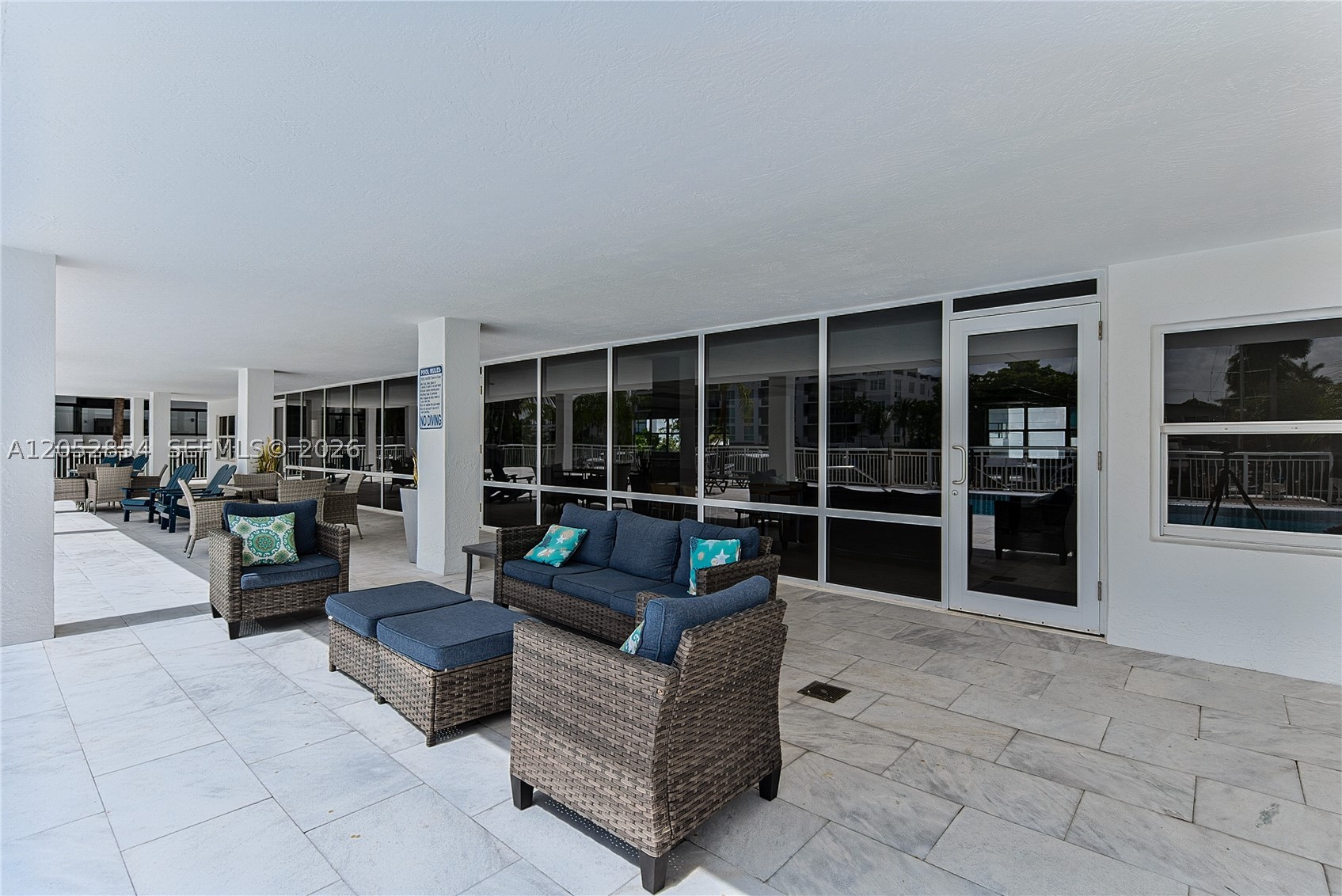 VENICE ISLE TOWER CONDO - Residential