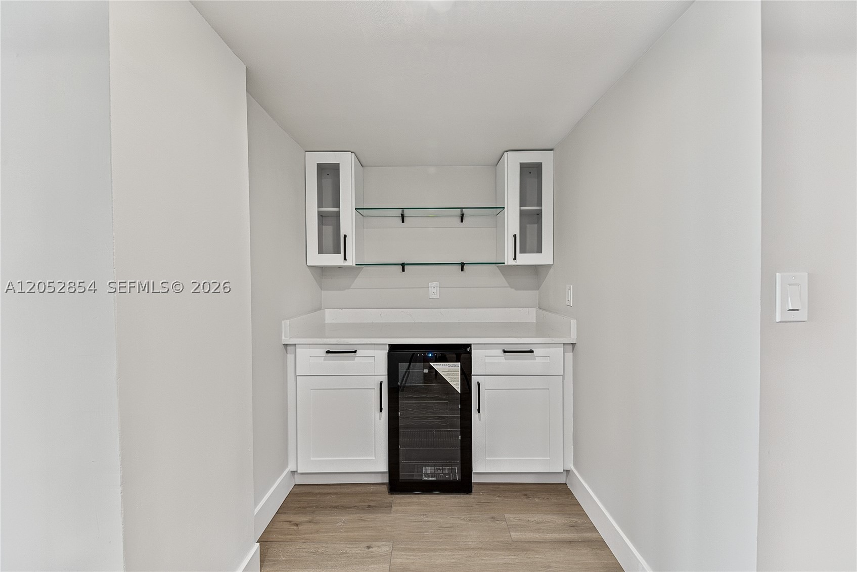 VENICE ISLE TOWER CONDO - Residential