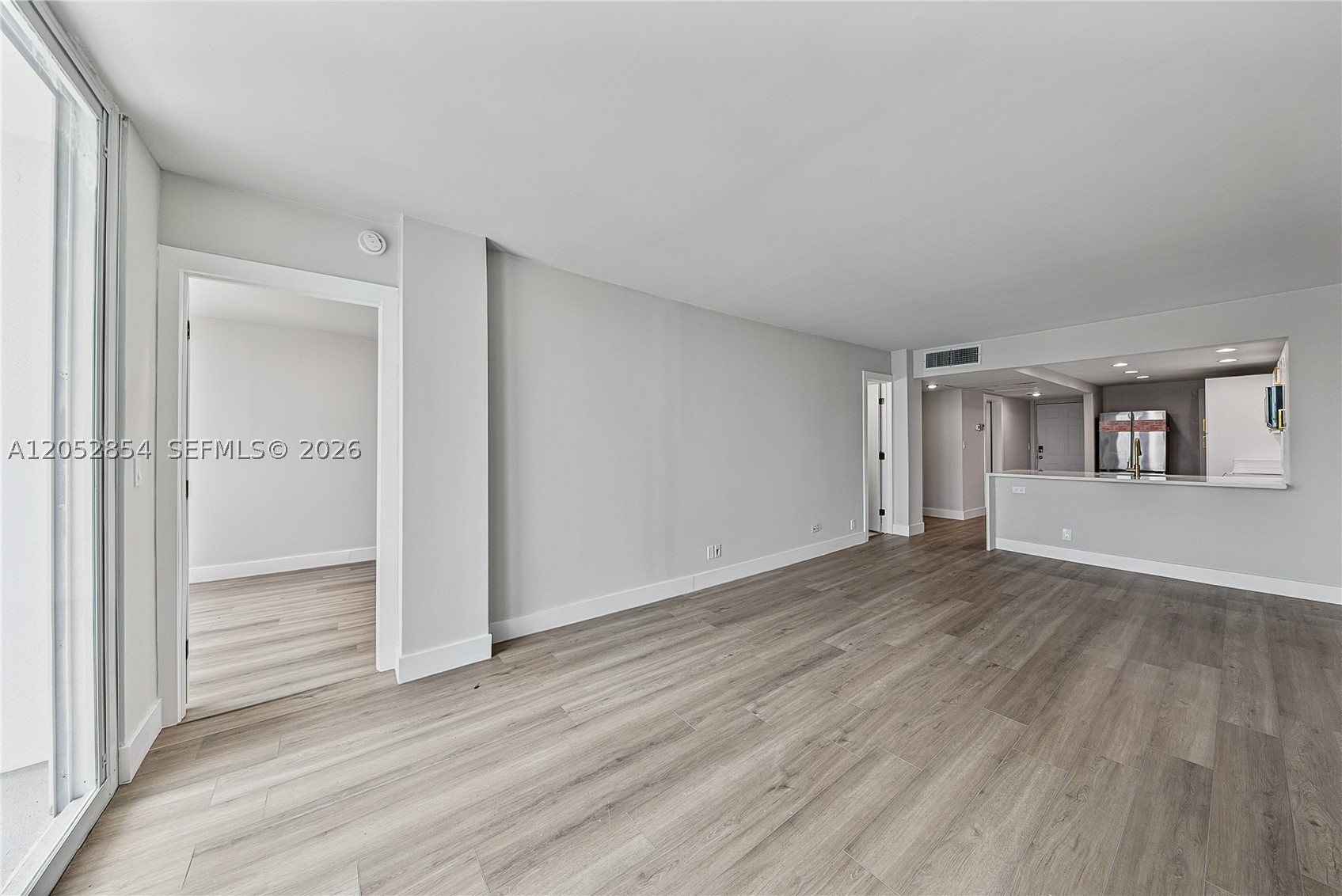 VENICE ISLE TOWER CONDO - Residential