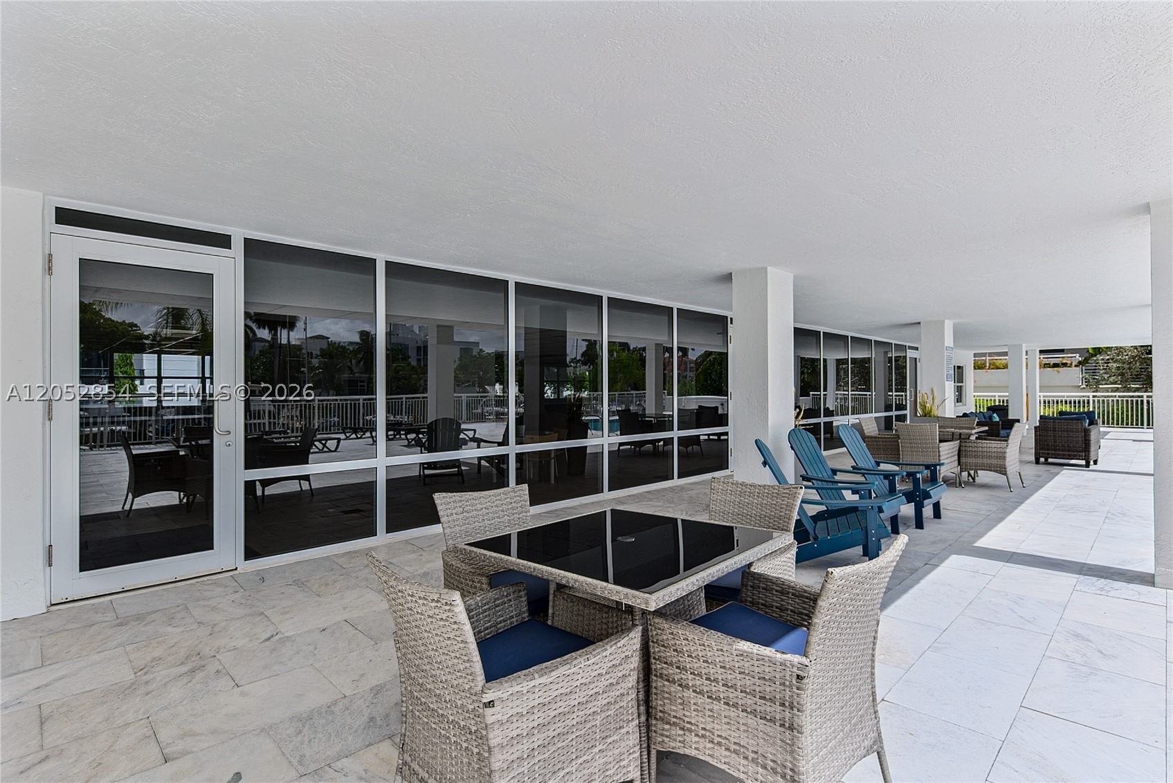 VENICE ISLE TOWER CONDO - Residential