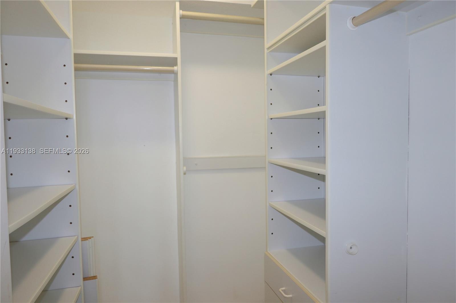 WATERVIEW CONDO - Residential Lease