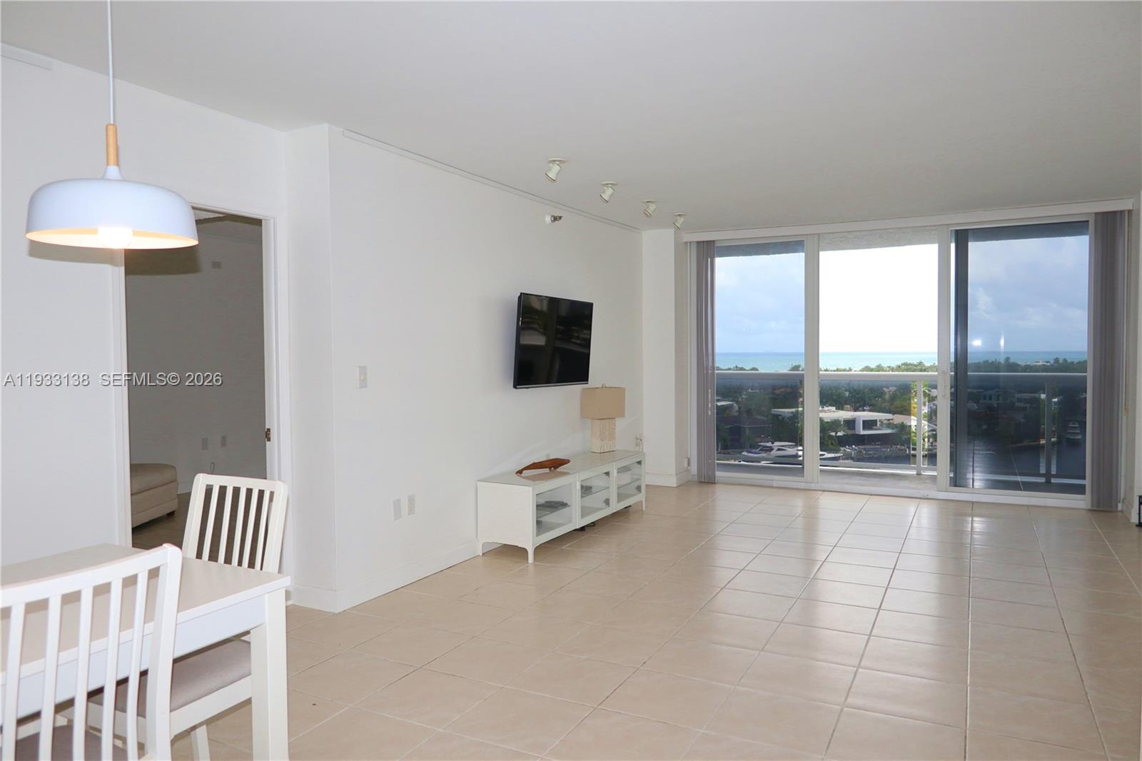 WATERVIEW CONDO - Residential Lease