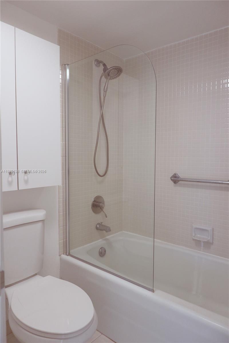WATERVIEW CONDO - Residential Lease
