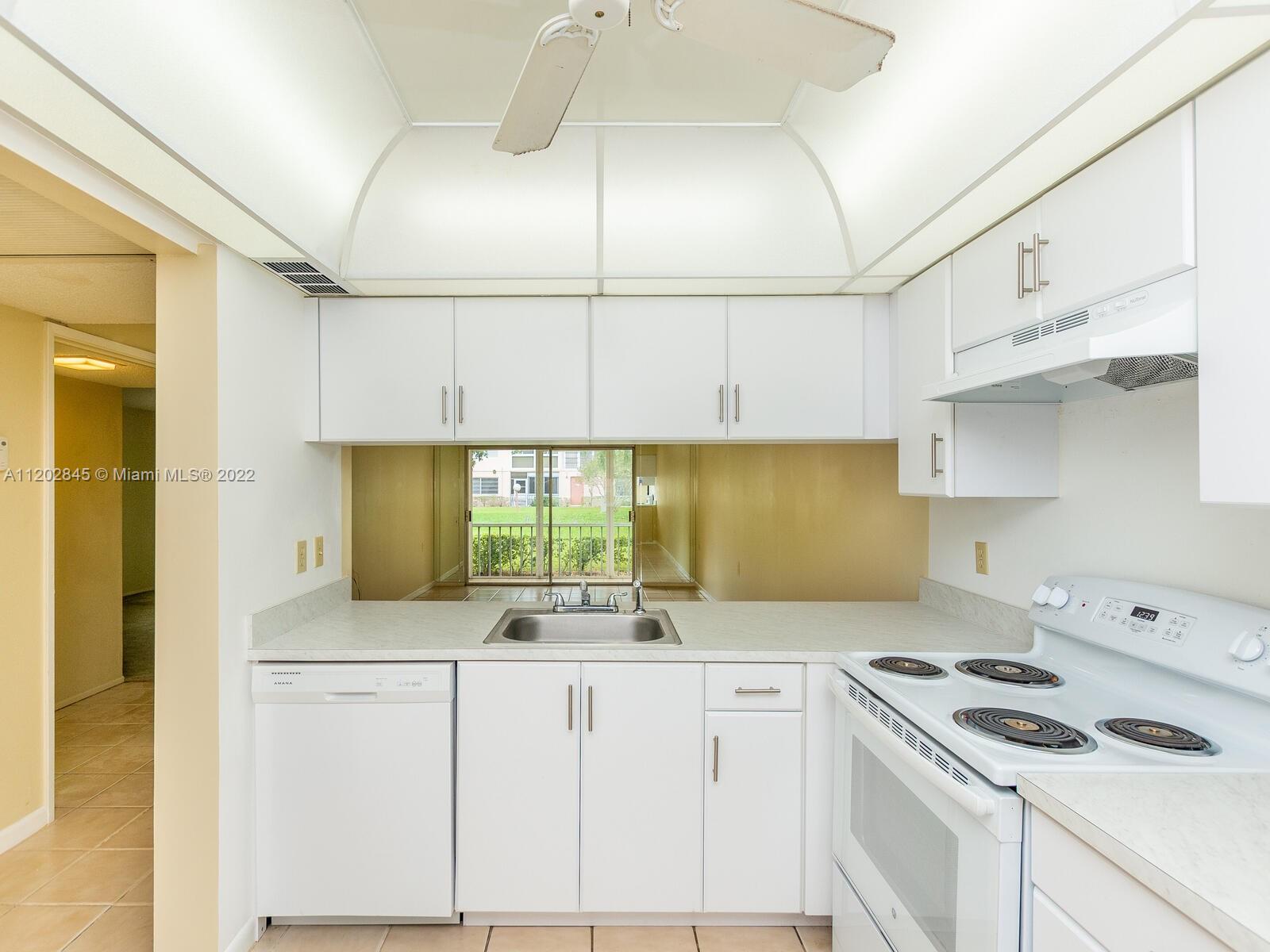 BAHAMA VILLAGE CONDO - Residential