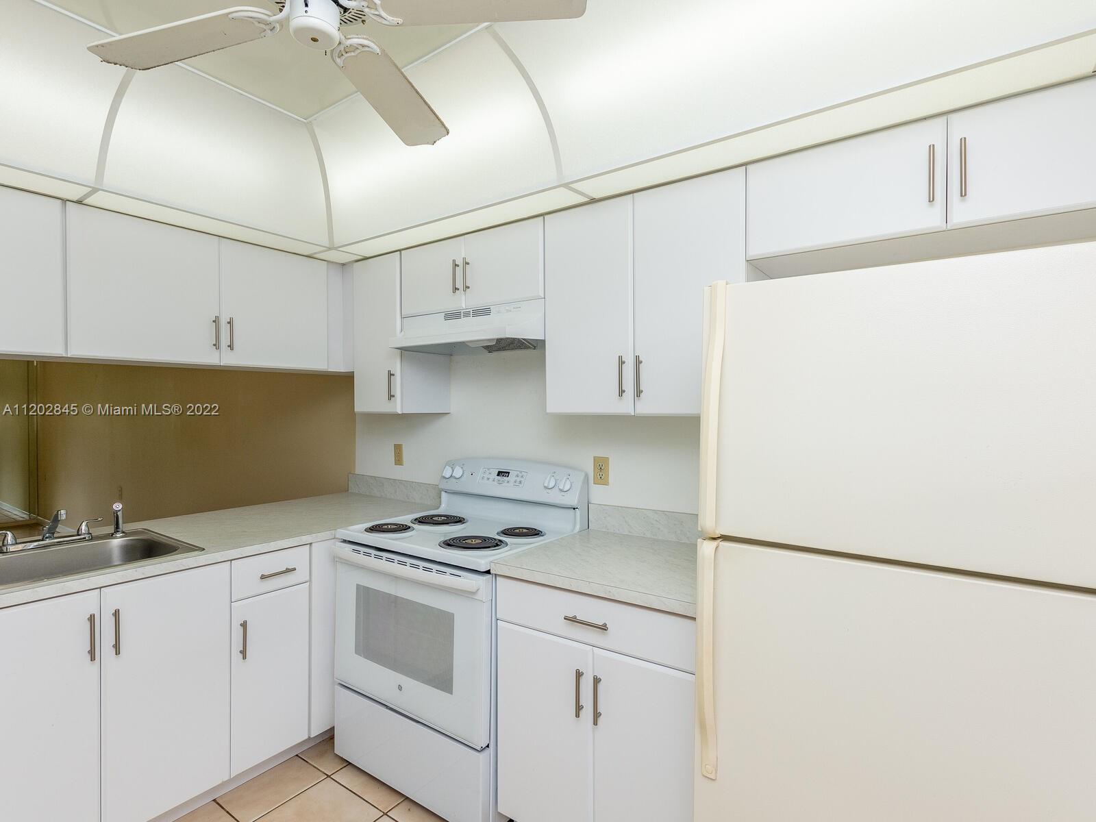 BAHAMA VILLAGE CONDO - Residential
