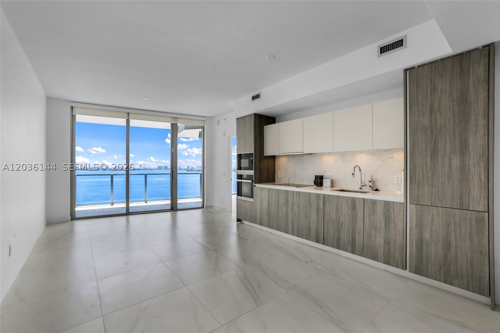 BISCAYNE BEACH CONDO - Residential Lease