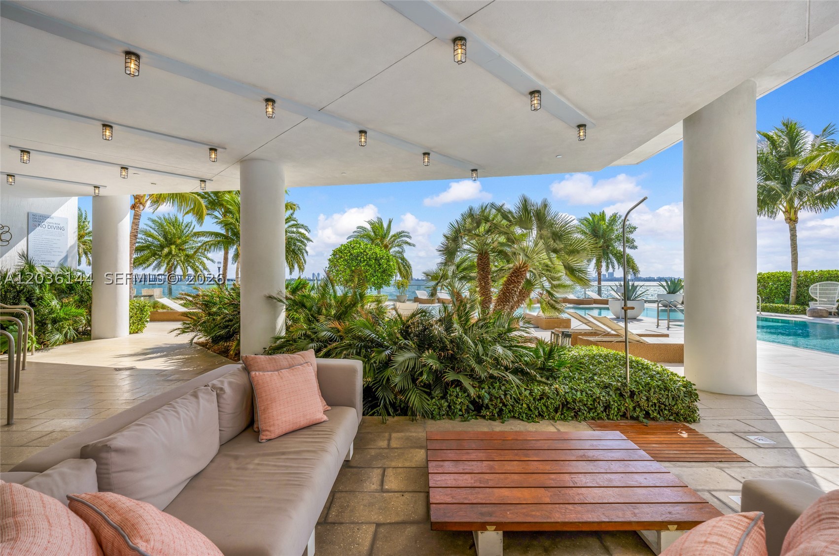BISCAYNE BEACH CONDO - Residential Lease