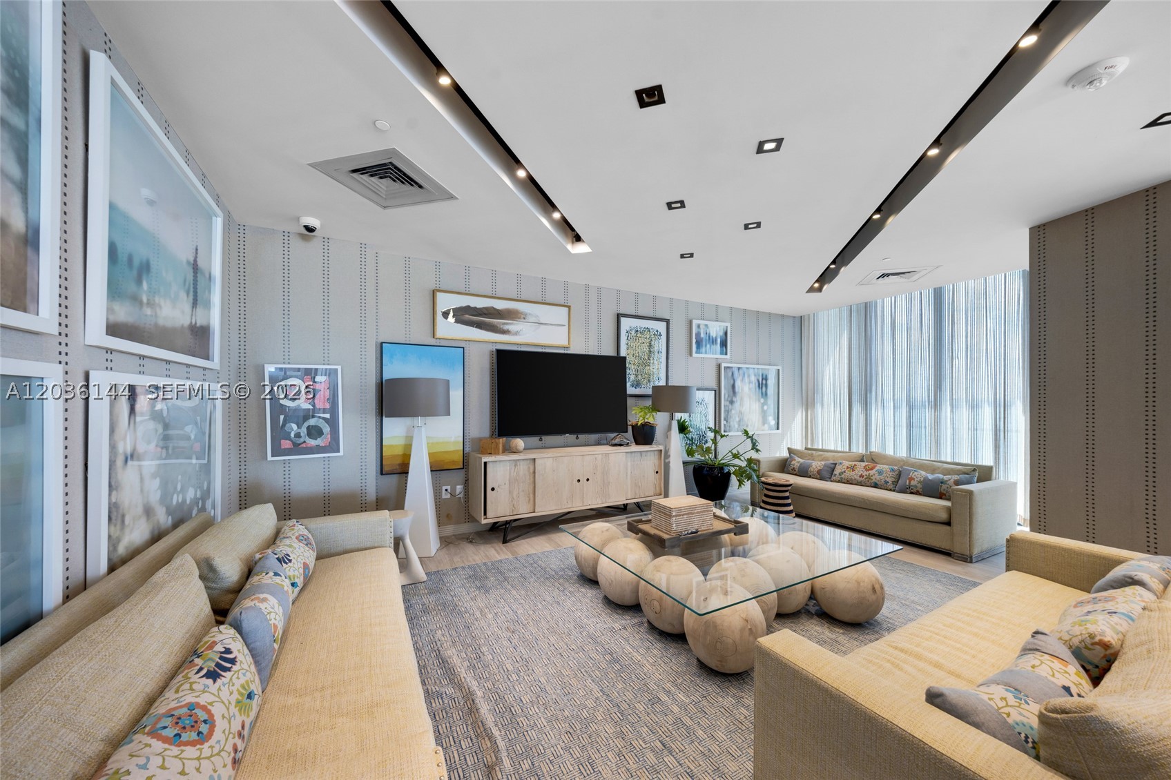 BISCAYNE BEACH CONDO - Residential Lease