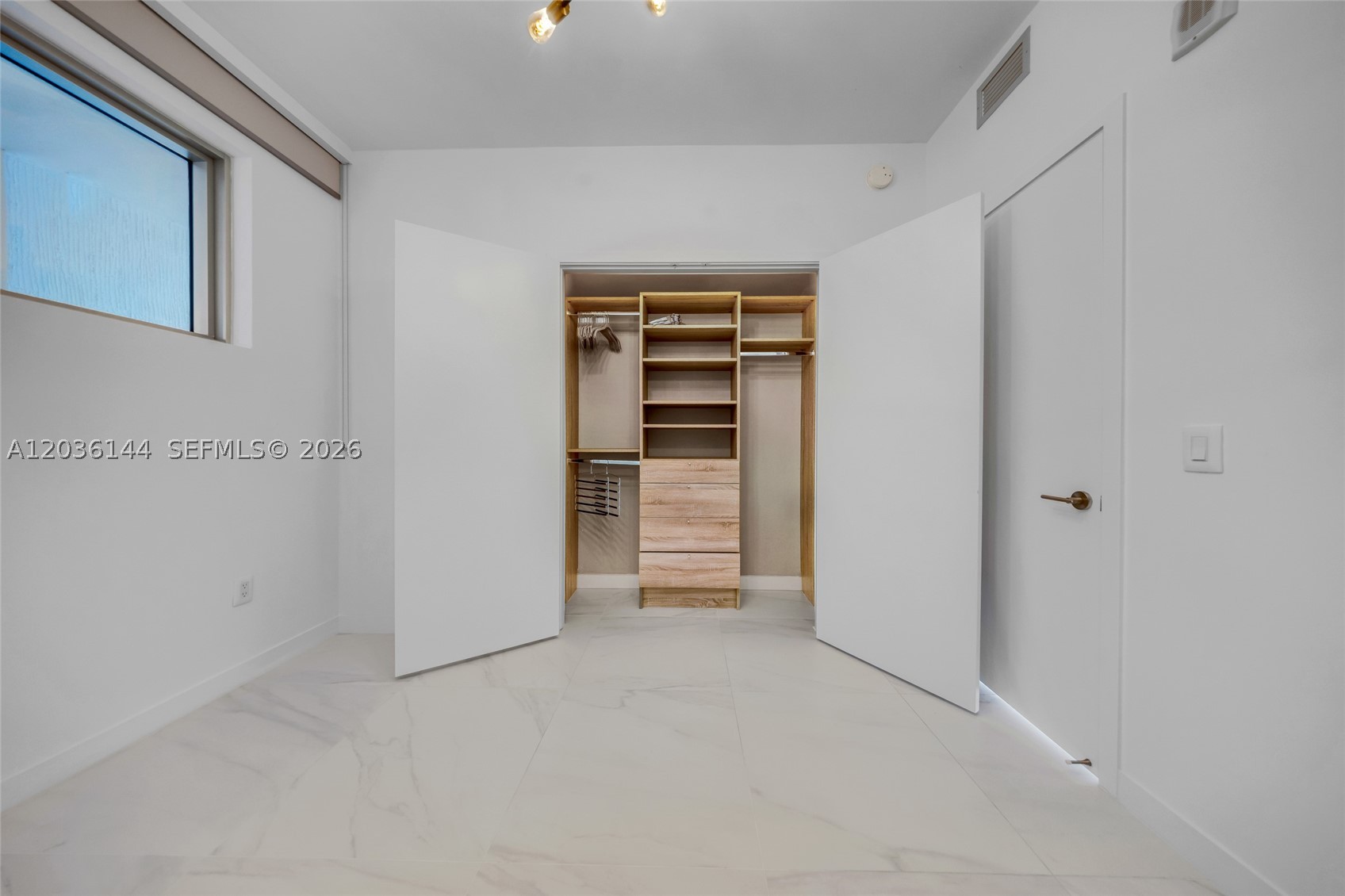 BISCAYNE BEACH CONDO - Residential Lease