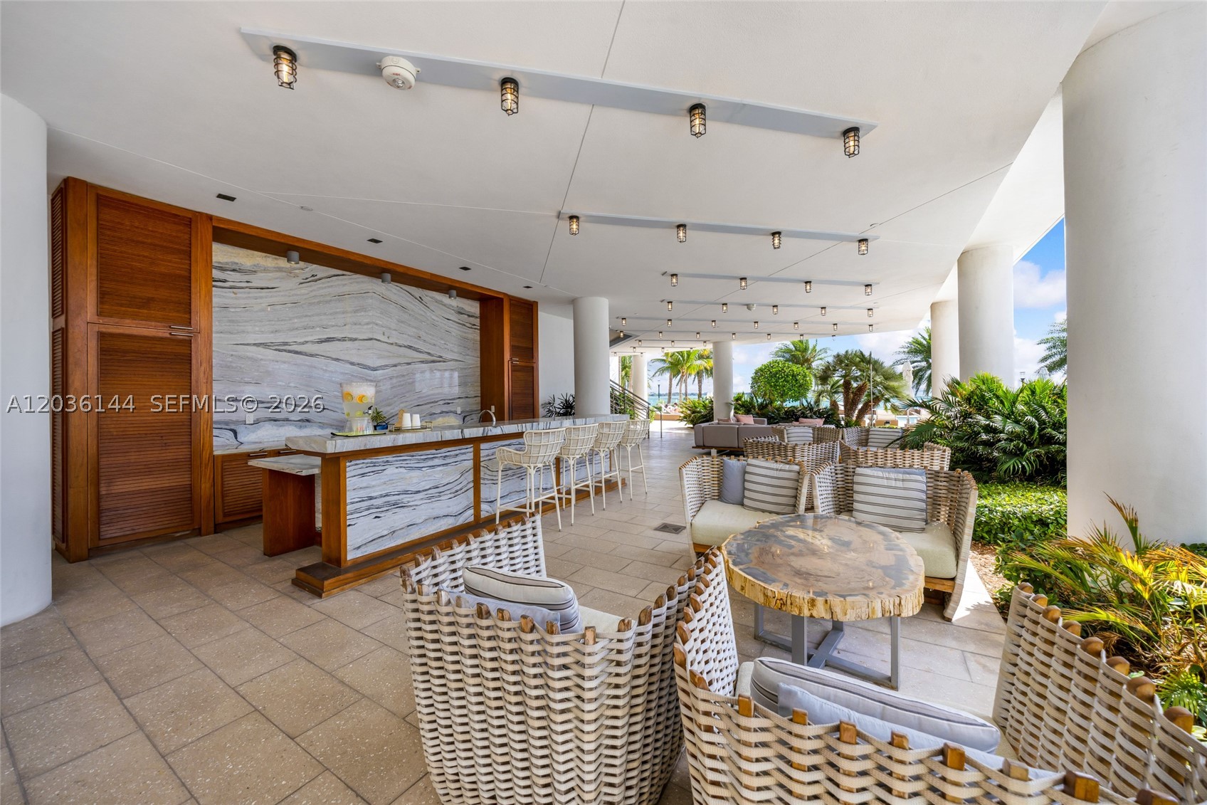 BISCAYNE BEACH CONDO - Residential Lease