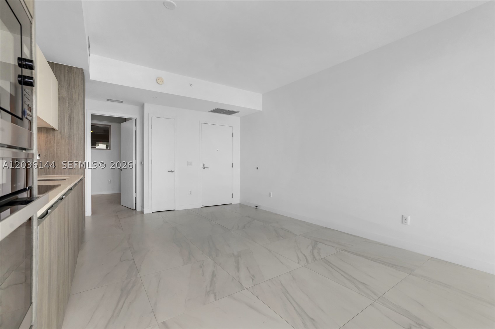 BISCAYNE BEACH CONDO - Residential Lease