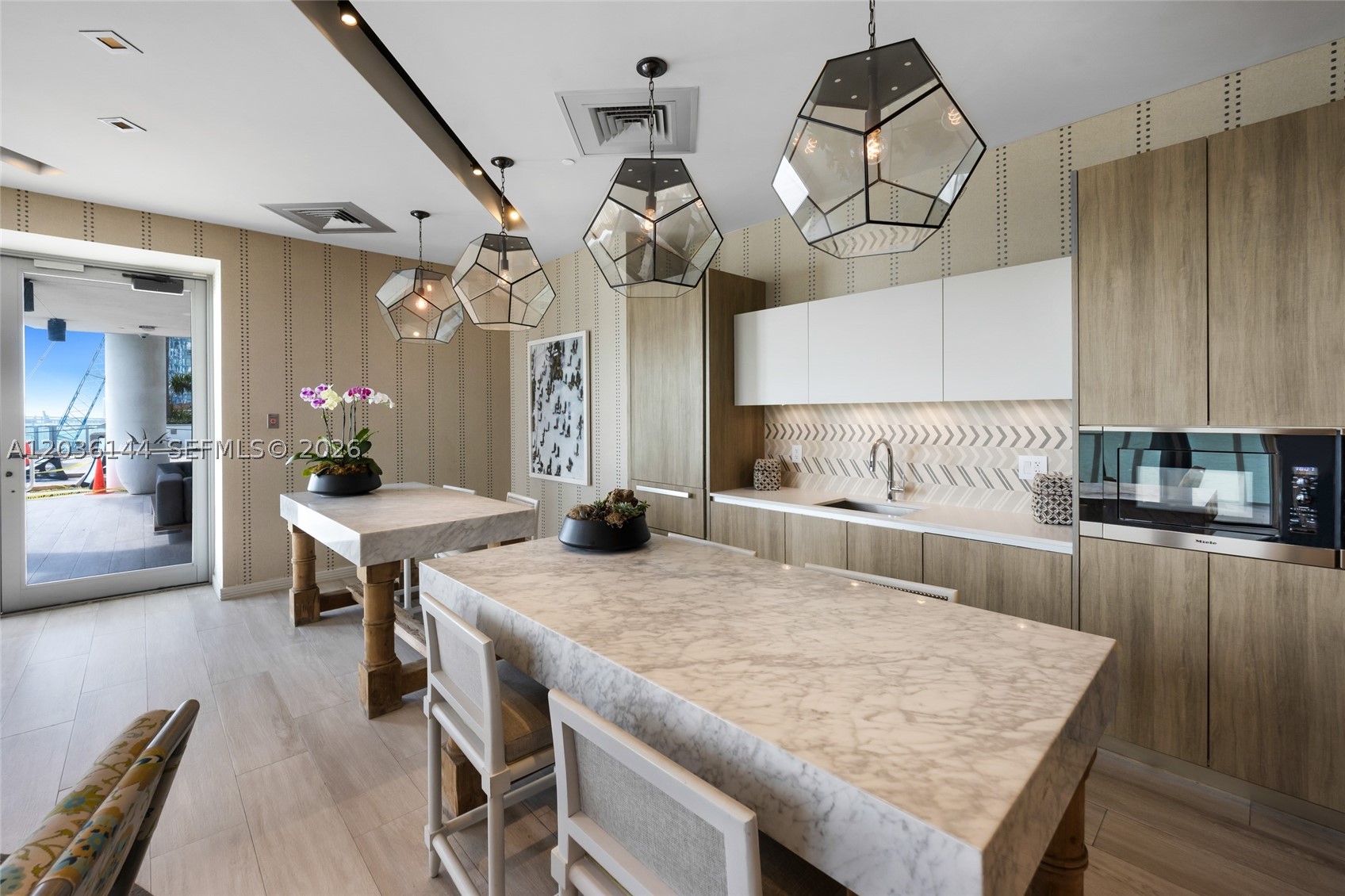 BISCAYNE BEACH CONDO - Residential Lease