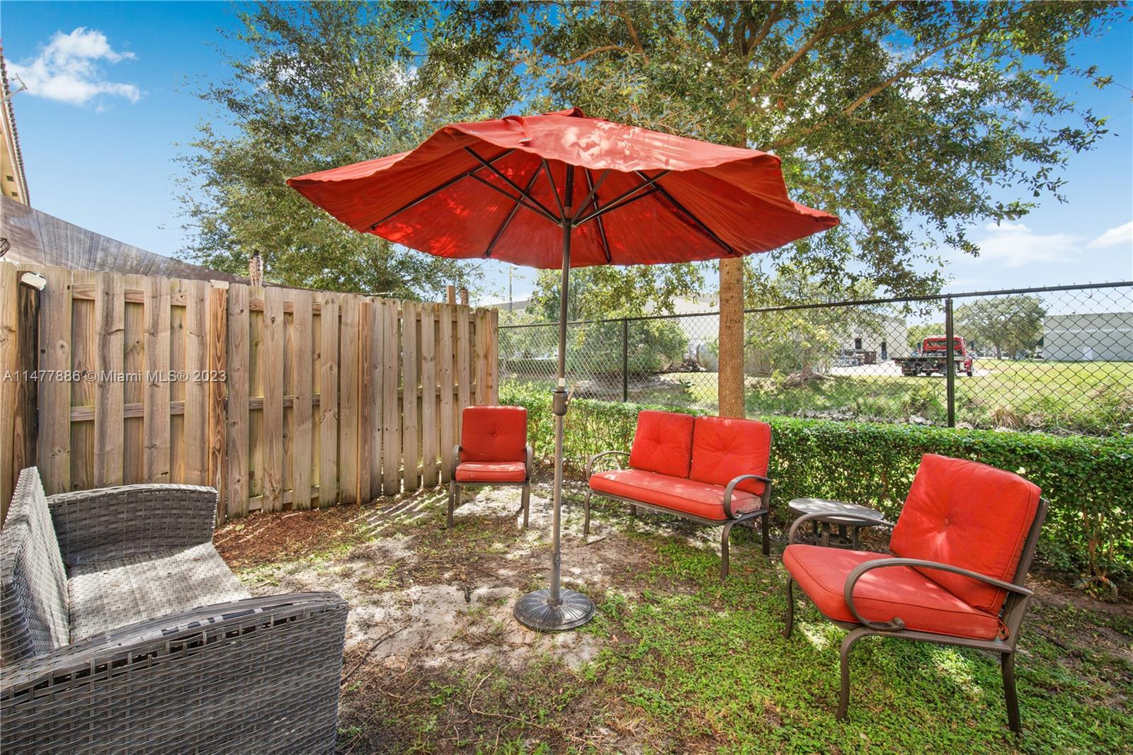 CELEBRATION POINTE - Residential