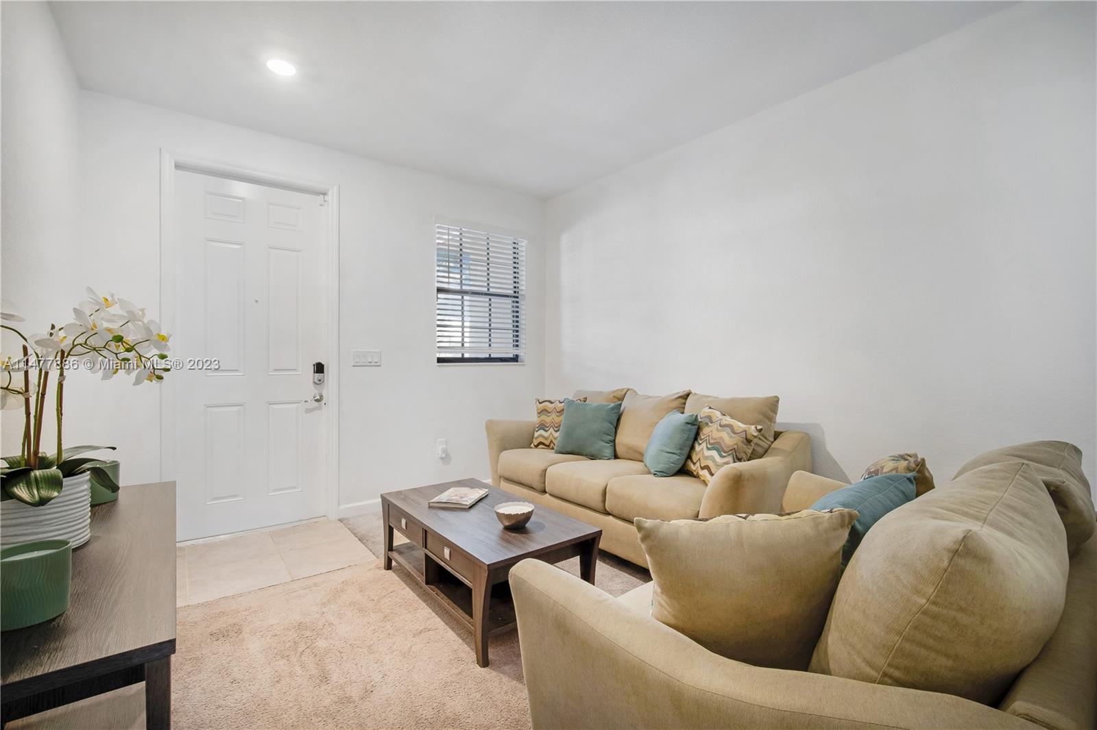 CELEBRATION POINTE - Residential