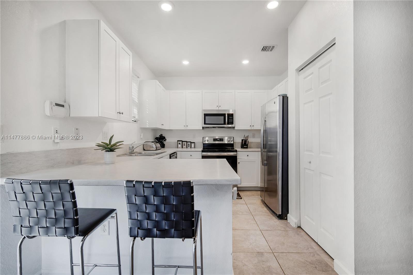 CELEBRATION POINTE - Residential