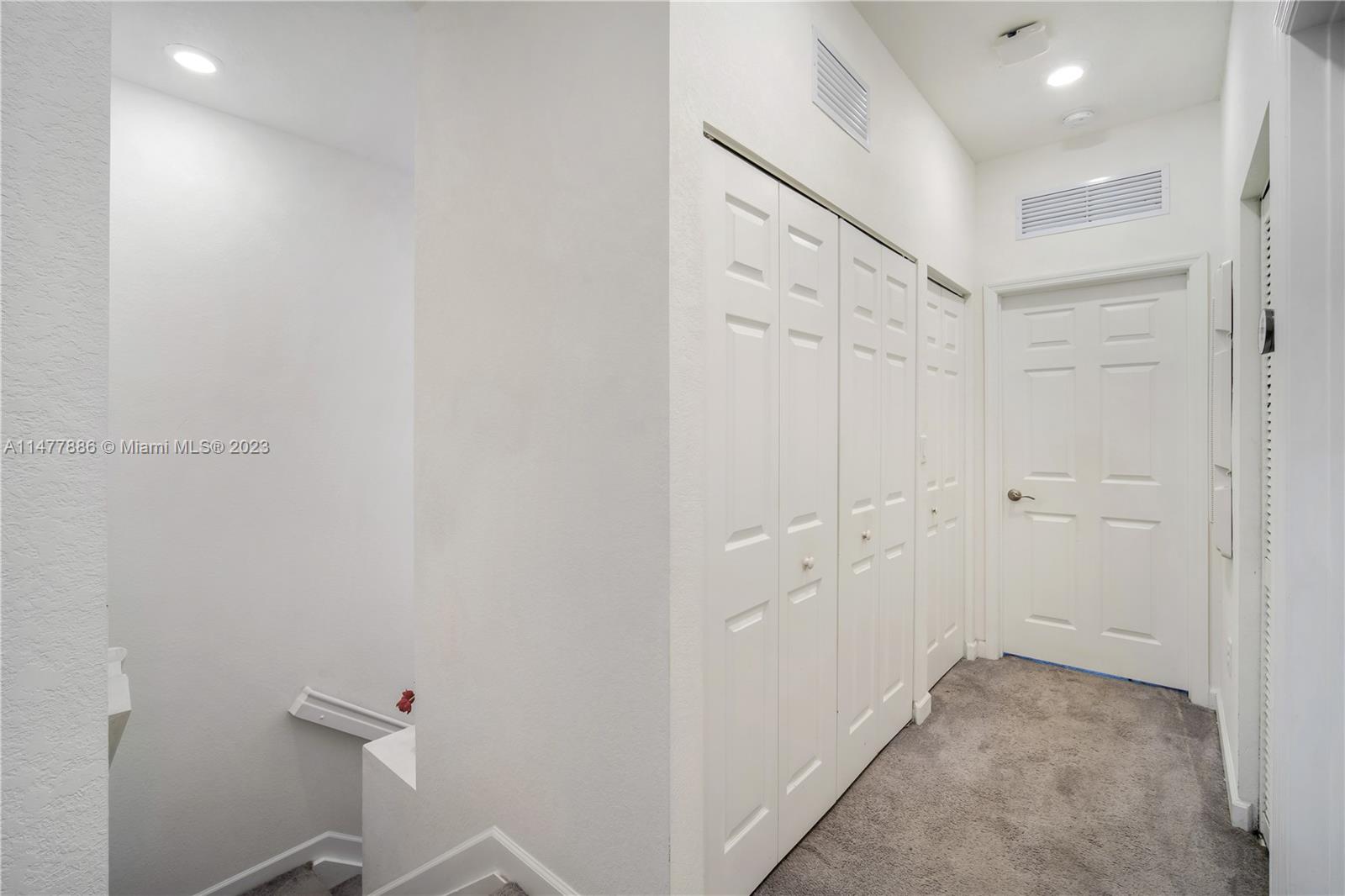 CELEBRATION POINTE - Residential