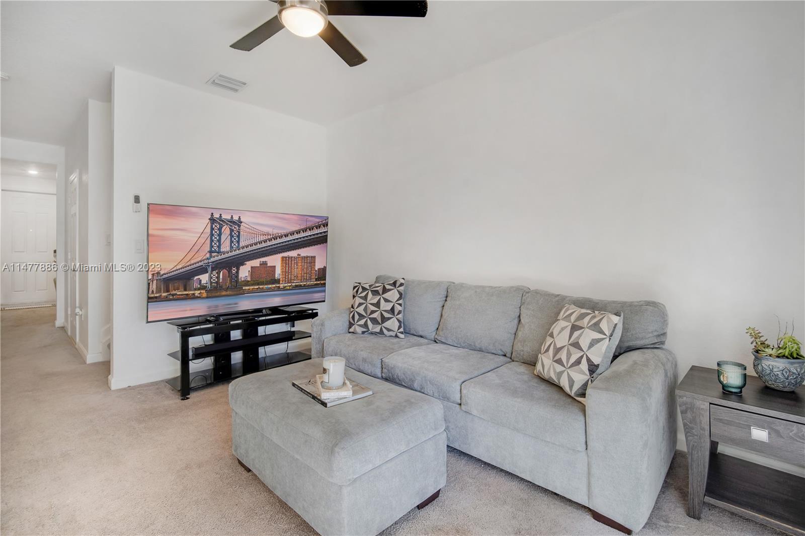 CELEBRATION POINTE - Residential