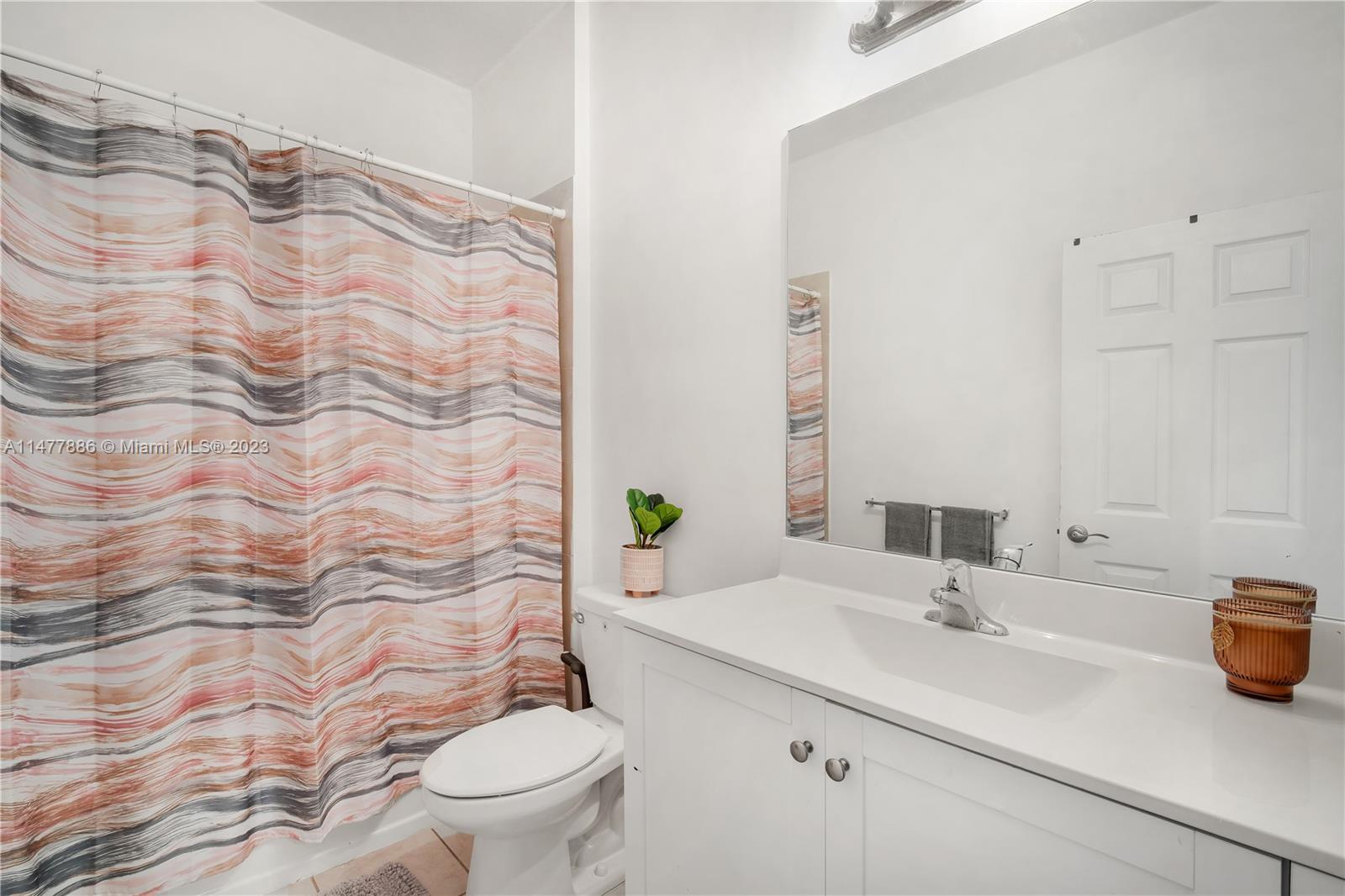 CELEBRATION POINTE - Residential