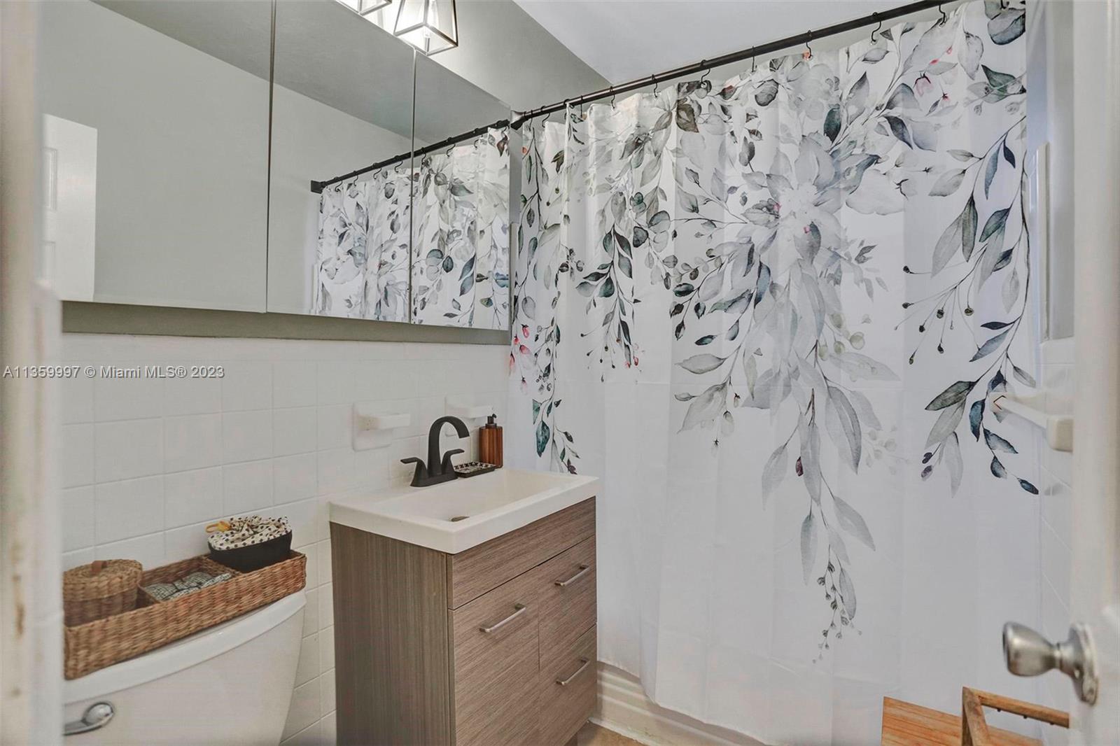 BAY VISTA PARK AMD PL - Residential