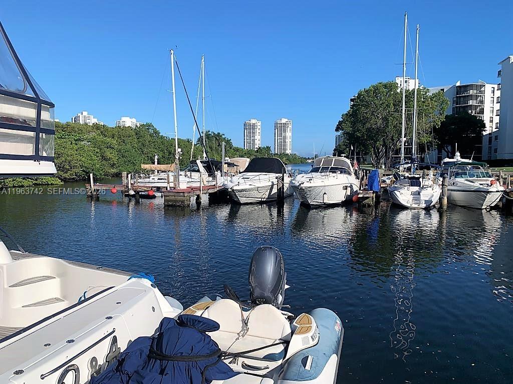 AVENTURA MARINA NO I COND - Land