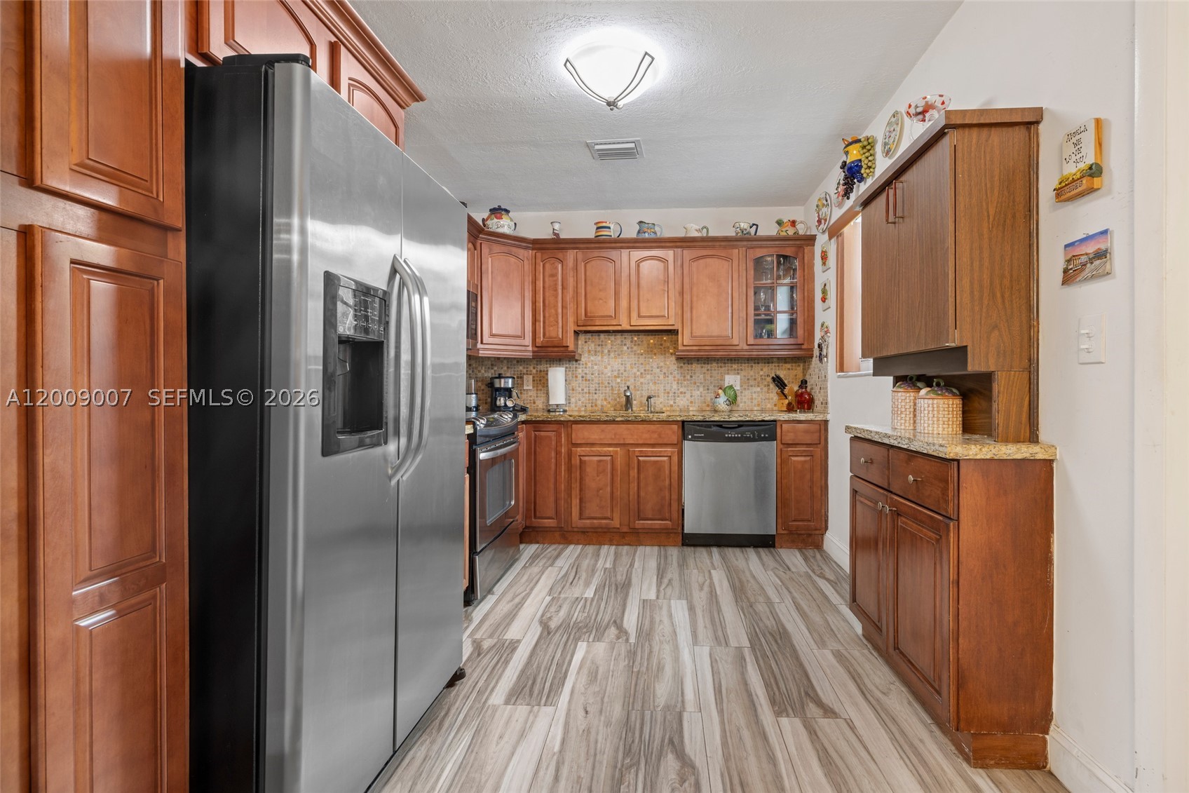 WEST LARKIN PARK - Residential