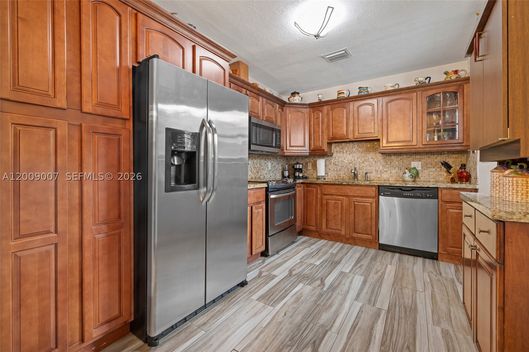 WEST LARKIN PARK - Residential