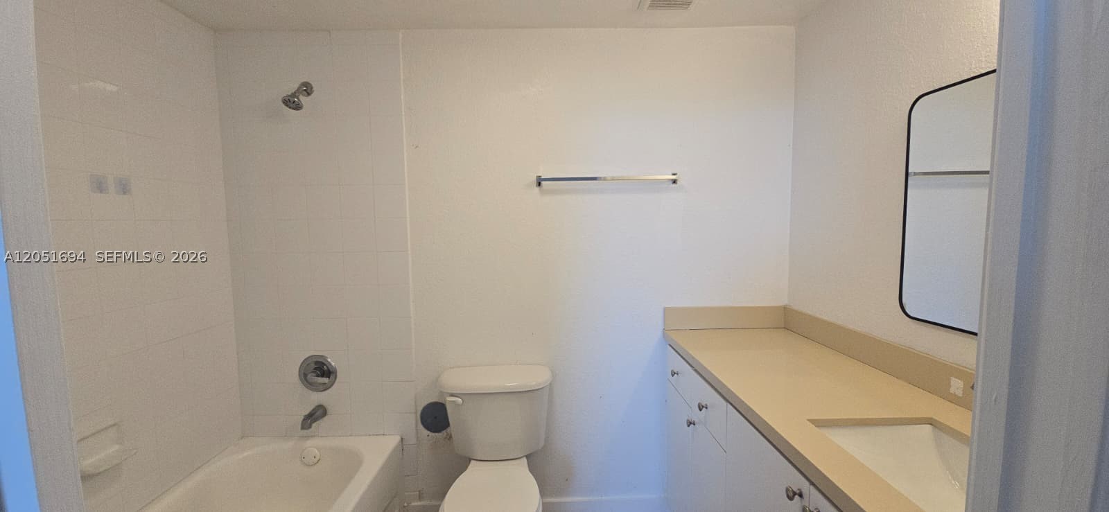 BRICKELL RIVERVIEW - Residential Lease