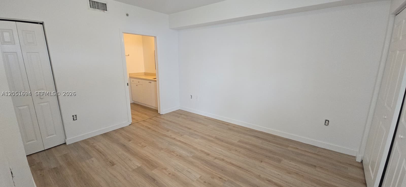 BRICKELL RIVERVIEW - Residential Lease